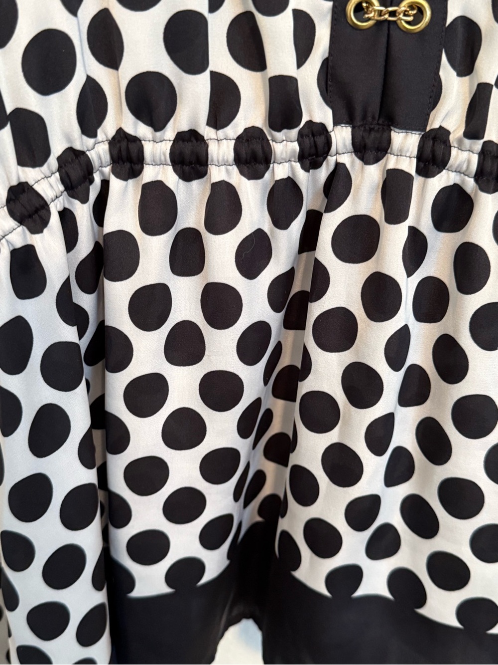 Michael Kors Black & White Polka Dot V-Neck Tunic with Gold Accents Size Large - Picture 7 of 9